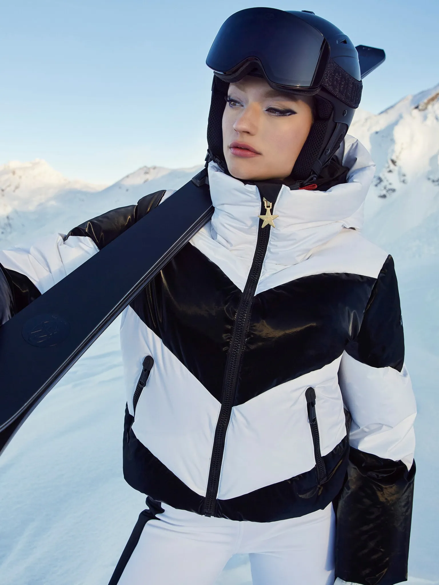 Goldbergh COURAGE Ski Jacket black/white Clearance